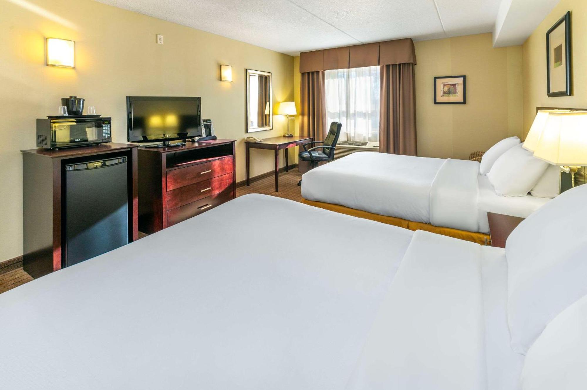 Comfort Inn & Suites Kincardine Exterior foto